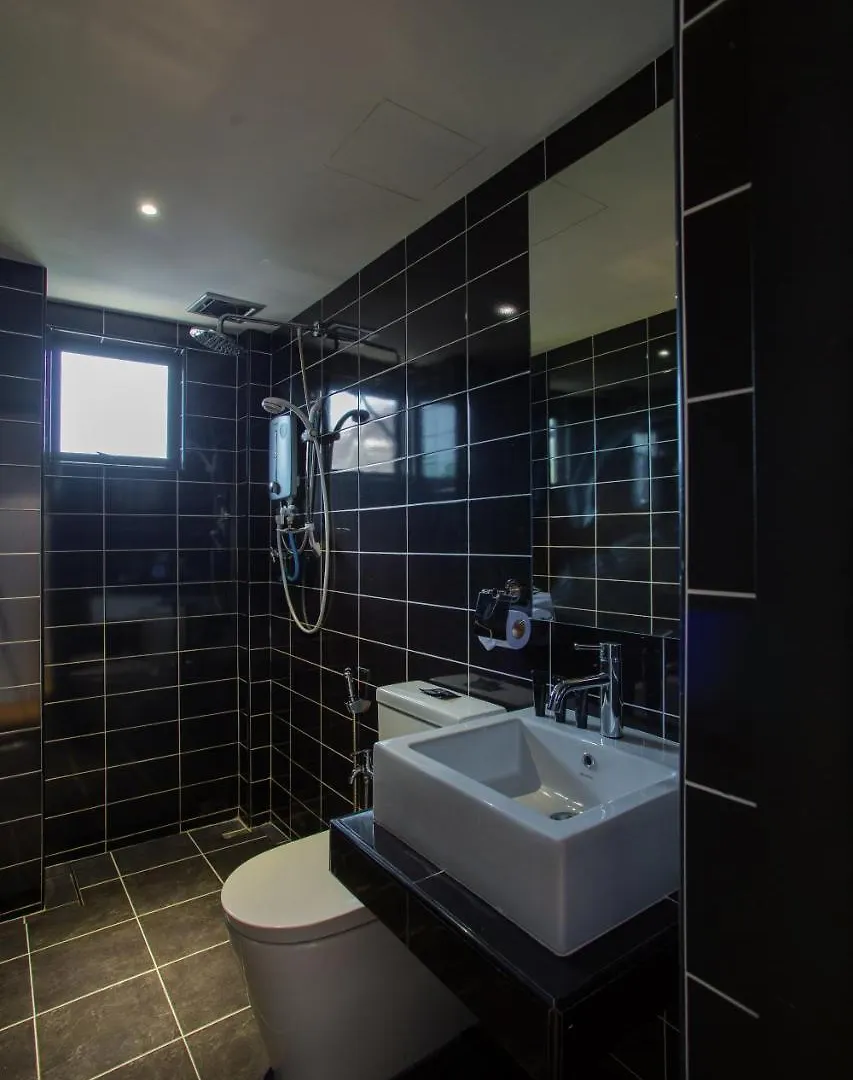 Stella Hotel - Johor Bahru 3*,