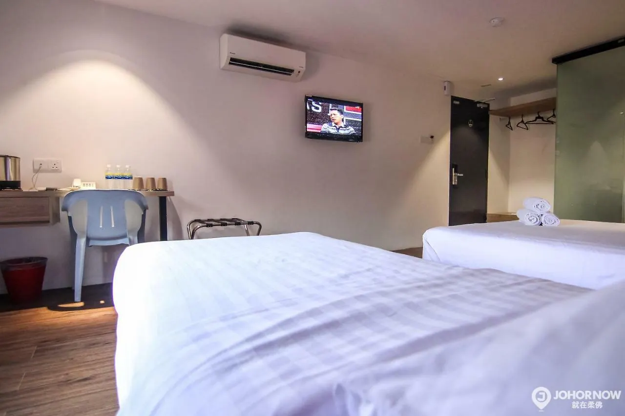 Stella Hotel - Johor Bahru 3*,